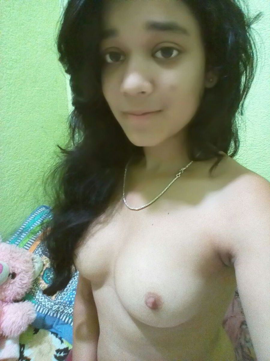 Ump reccomend indian girl showing her boobs